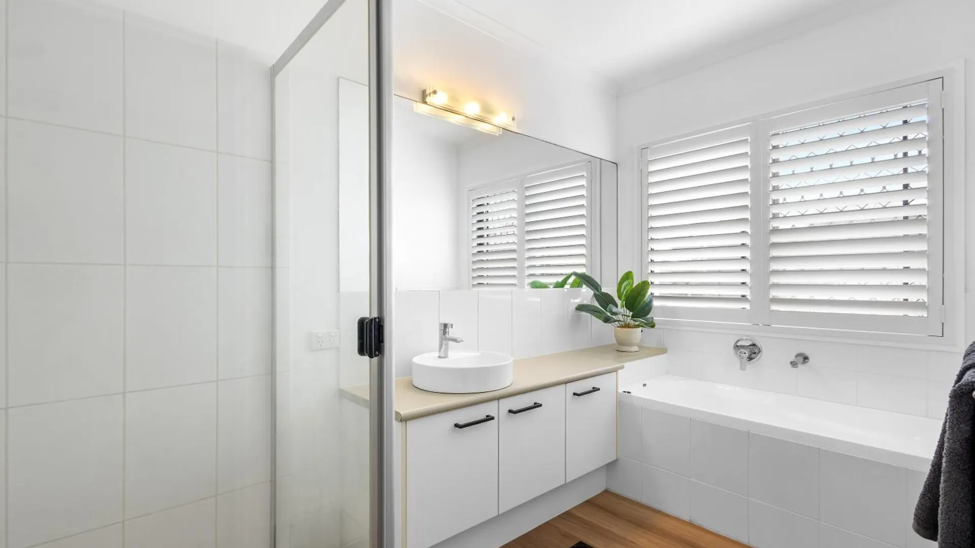 הוילה 5 Pennant Court Peregian Springs